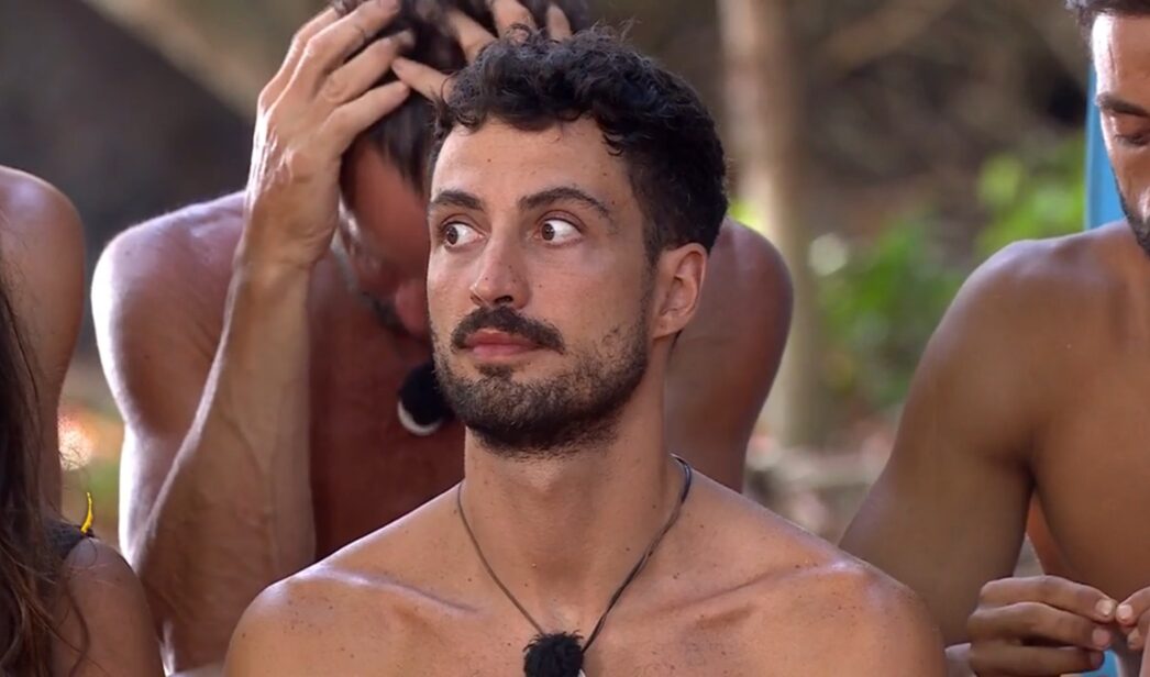 Joshua activa el protocolo abandono Supervivientes | Rompe a Llorar