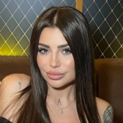 Gabriella novia de Manuel