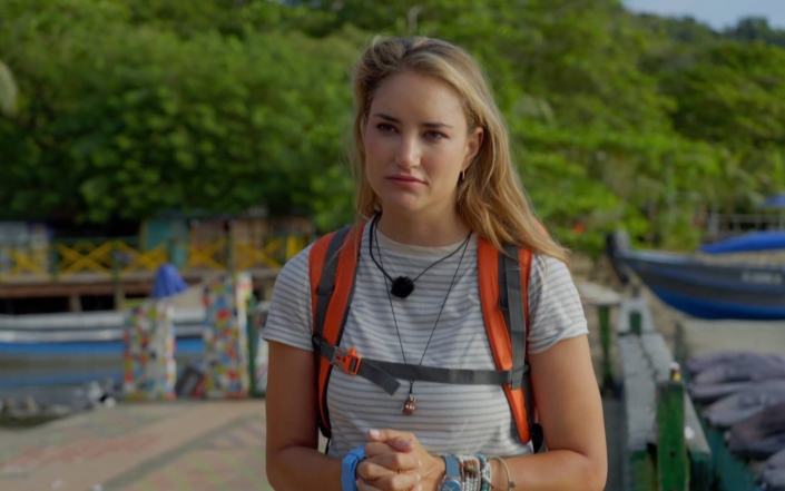 Alba Carrillo en Hasta fin del Mundo