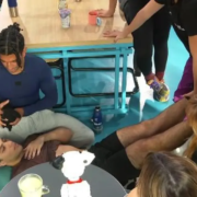 El gran susto en OT 2025: el desmayo de Tinho en directo paraliza la Academia